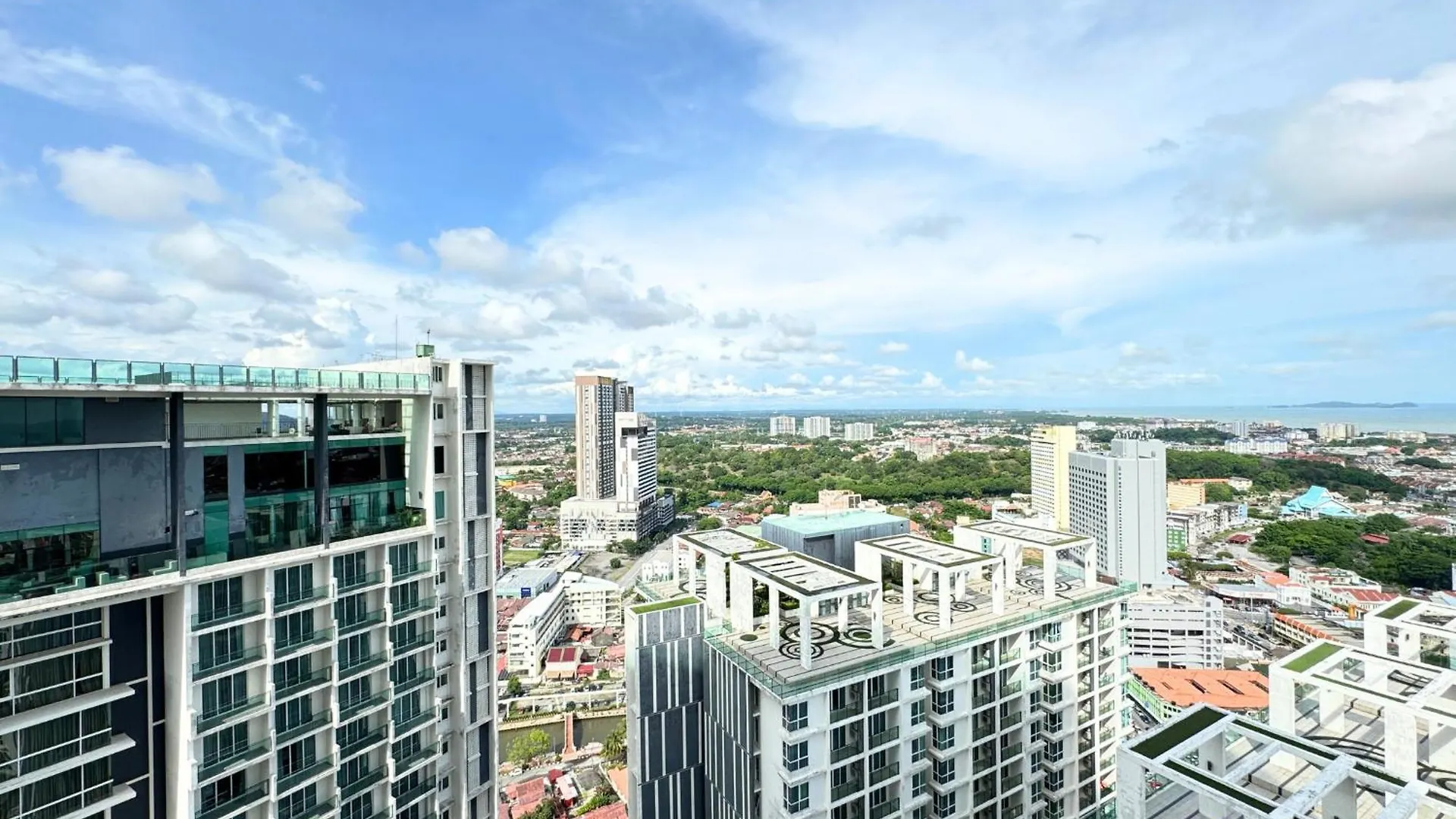 Melaka The Shores Residences City Centre By Beestay 0*, Malacca